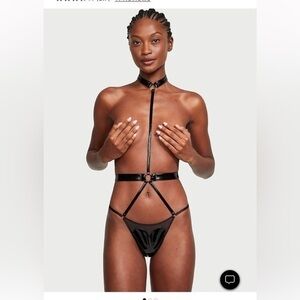 Victoria’s Secret Faux Patent Black Leather Playsuit Bondage Open Front Size XL